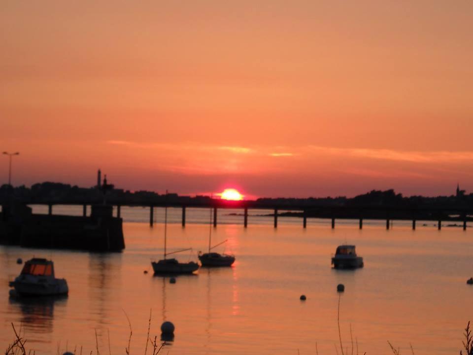 Logis Hotel Bellevue Roscoff Quarto foto